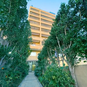 Royal Crown Hotel Giza Pyramids View